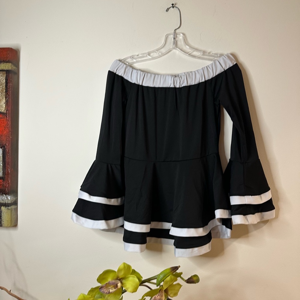 T81- Black and White Ruffled Off-Shoulder Blouse with Bell Sleeves